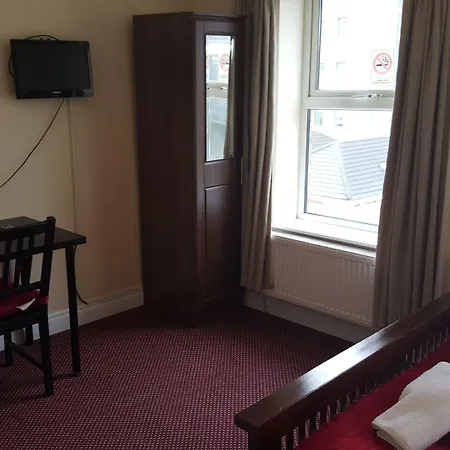 Konukevi Hazelbrook House