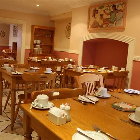 Affittacamere Hazelbrook House 3*