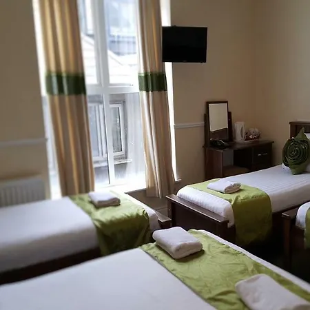 Hazelbrook House 3* Dublino