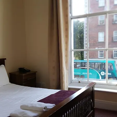 黑泽而布鲁克旅馆