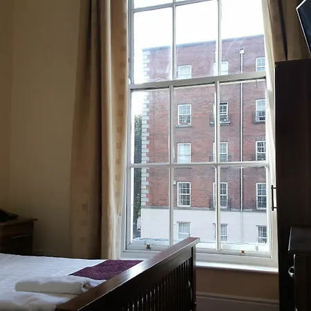 Гостевой дом Hazelbrook House Дублин
